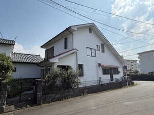 自分好みにリフォームできる旭ヶ丘中古住宅/広々LDKと庭付きのお家