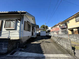 駐車場は縦列2台