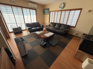 落ち着いた雰囲気のリビング