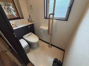 トイレは1階、2階それぞれにございます