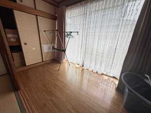 1階和室には縁側がついています