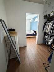 WICのお部屋はお洋服をたくさん収納可能です