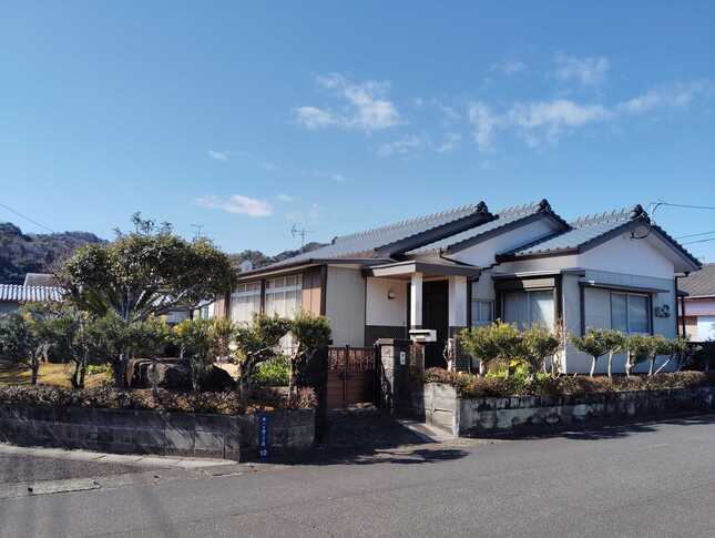 南一ヶ岡２丁目土地