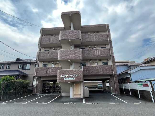 ◆アルト・リコ（1R）203、403号室